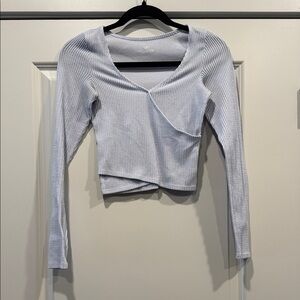 Hollister Light Gray Ribbed V-Neck Top